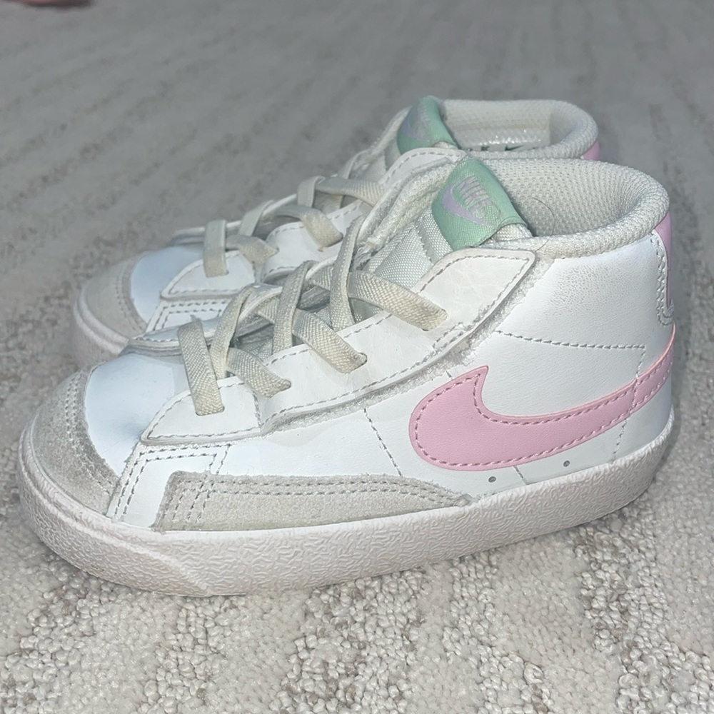Nike Toddler High Top Blazer Sneakers - Size 8C